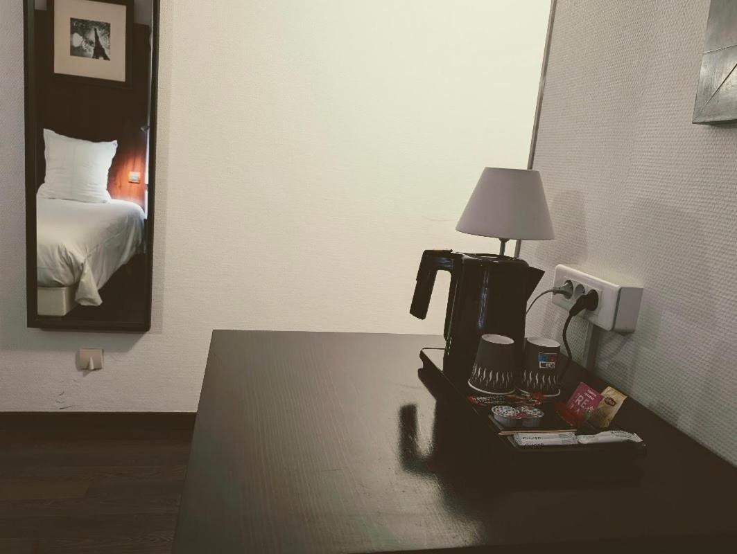 Hotel Du Centre Annemasse Ngoại thất bức ảnh