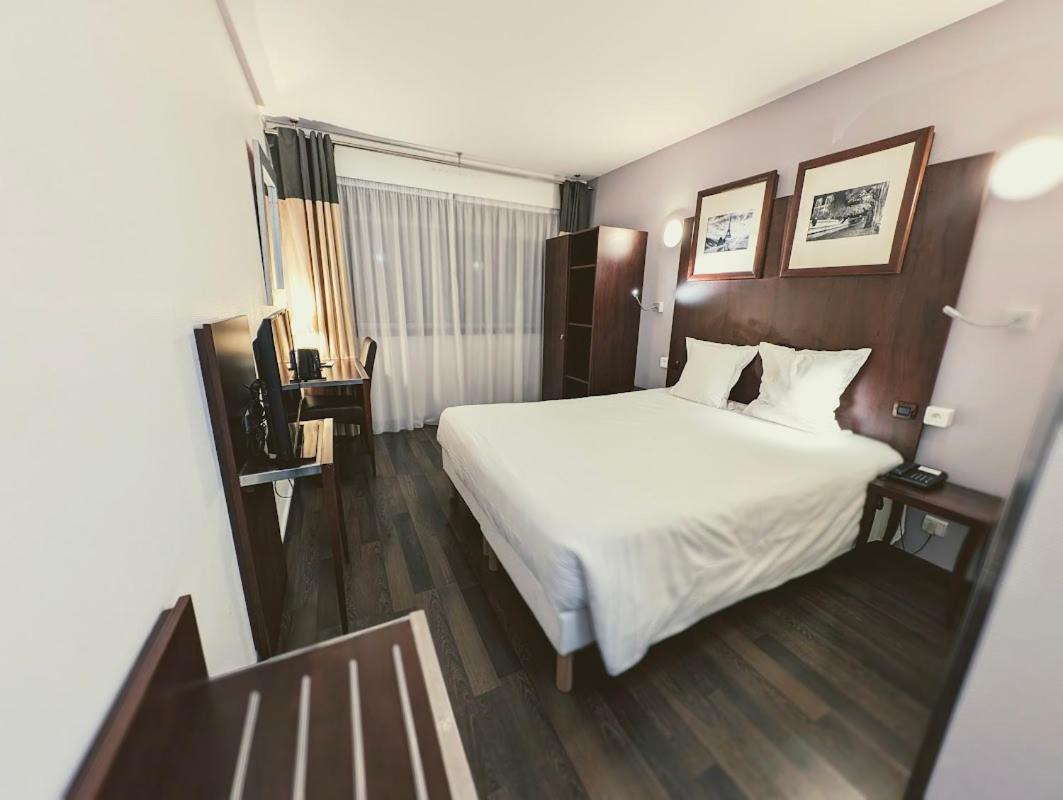 Hotel Du Centre Annemasse Ngoại thất bức ảnh